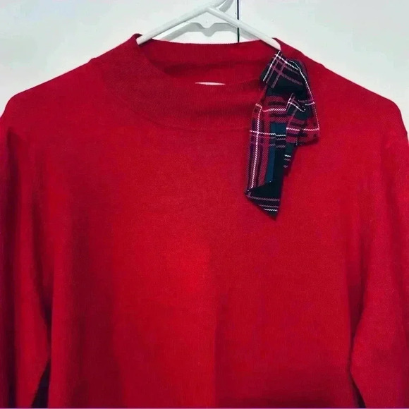 Riley & Rae Women Large Ruby Red Lightweight Long Sleeve Holiday Party Sweater - Picture 2 of 10